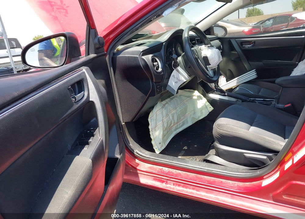 2017 TOYOTA COROLLA LE VIN: 5YFBURHE7HP681048