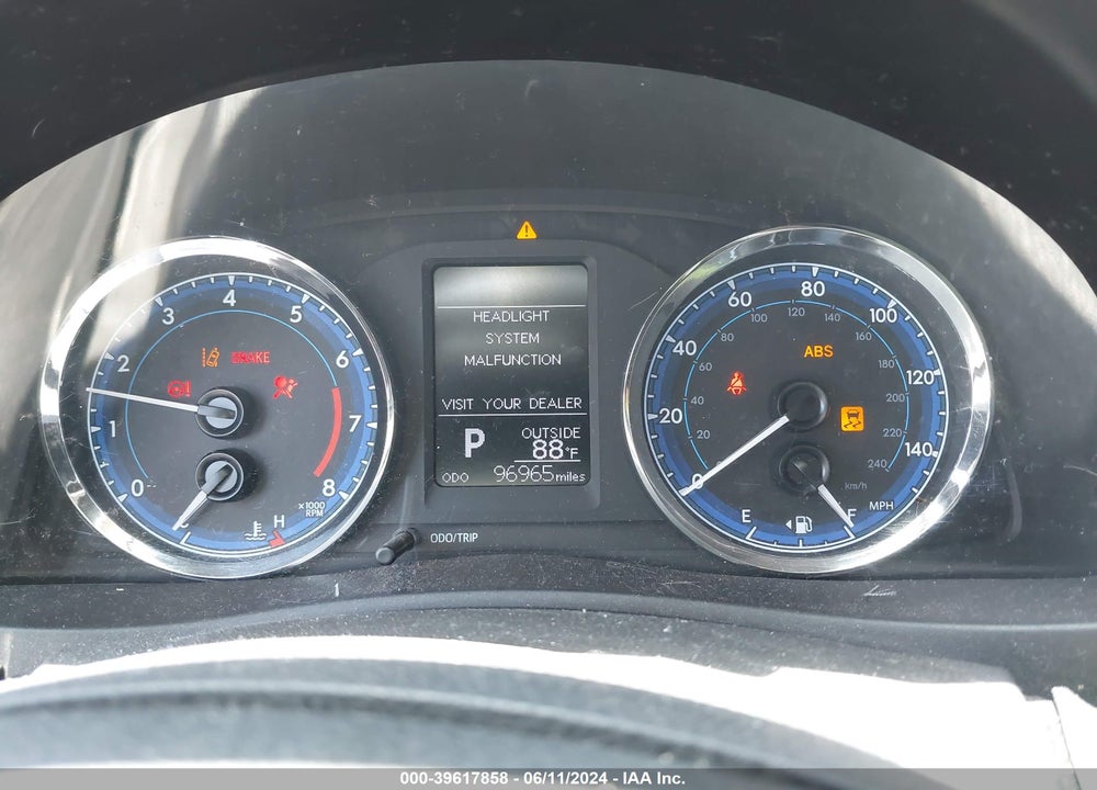 2017 TOYOTA COROLLA LE VIN: 5YFBURHE7HP681048