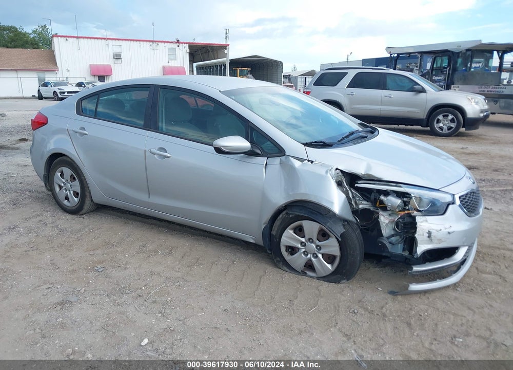 2015 KIA FORTE LX VIN: KNAFK4A68F5410004