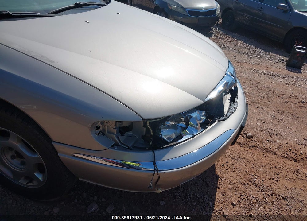 2000 LINCOLN CONTINENTAL VIN: 1LNHM97V2YY839850
