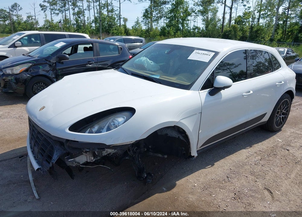2015 PORSCHE MACAN S VIN: WP1AB2A50FLB52287