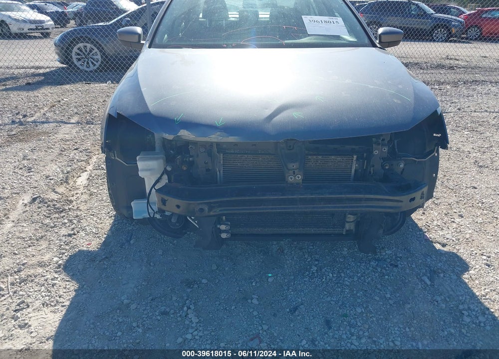 2018 VOLKSWAGEN JETTA 1.4T S VIN: 3VW2B7AJ5JM229143