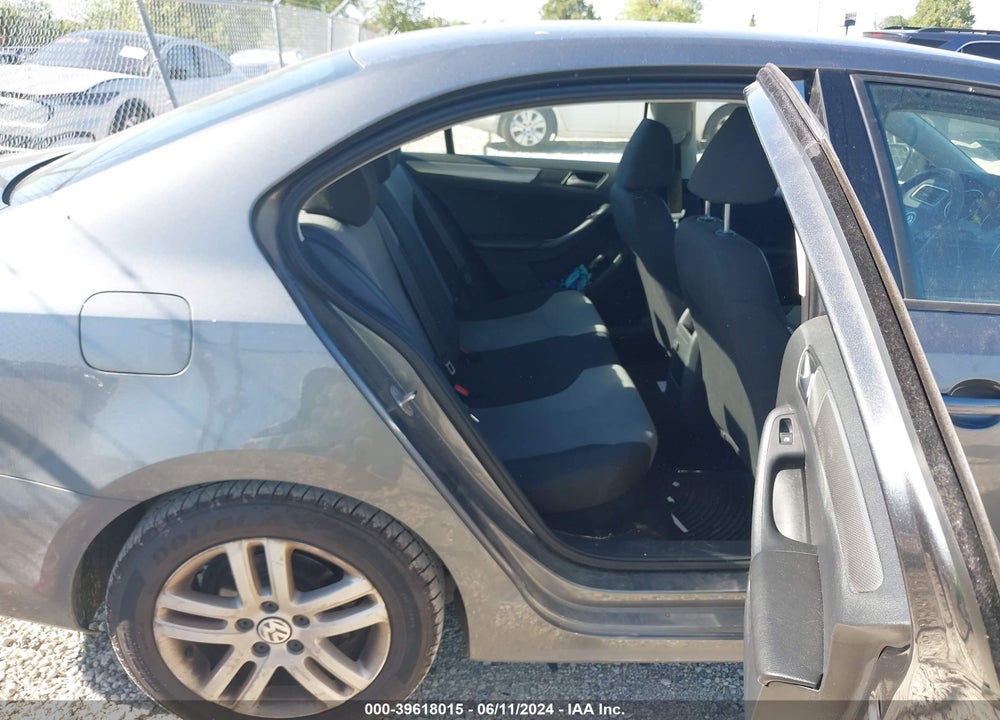 2018 VOLKSWAGEN JETTA 1.4T S VIN: 3VW2B7AJ5JM229143
