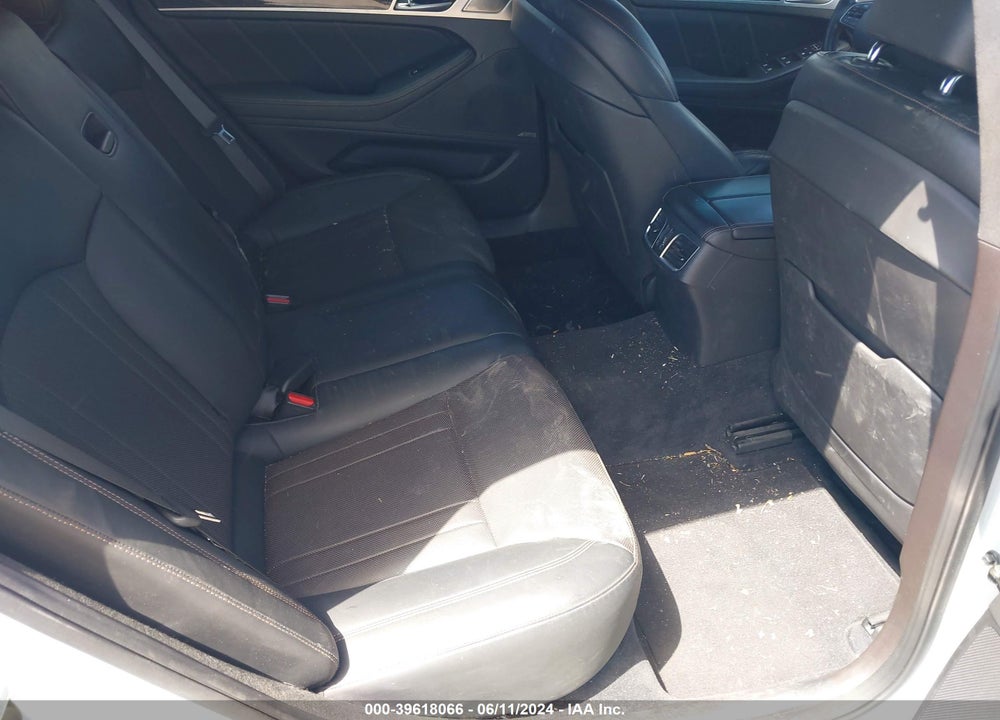 2019 GENESIS G80 3.3T SPORT VIN: KMTFN4JB7KU306127