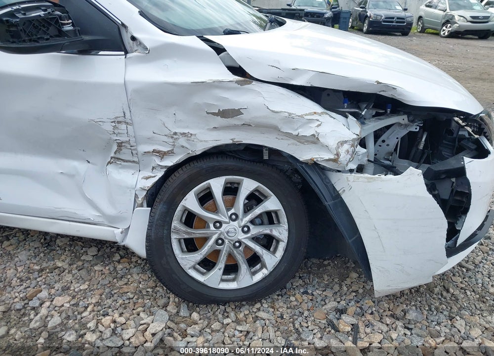 2018 NISSAN SENTRA SV VIN: 3N1AB7AP8JL644923