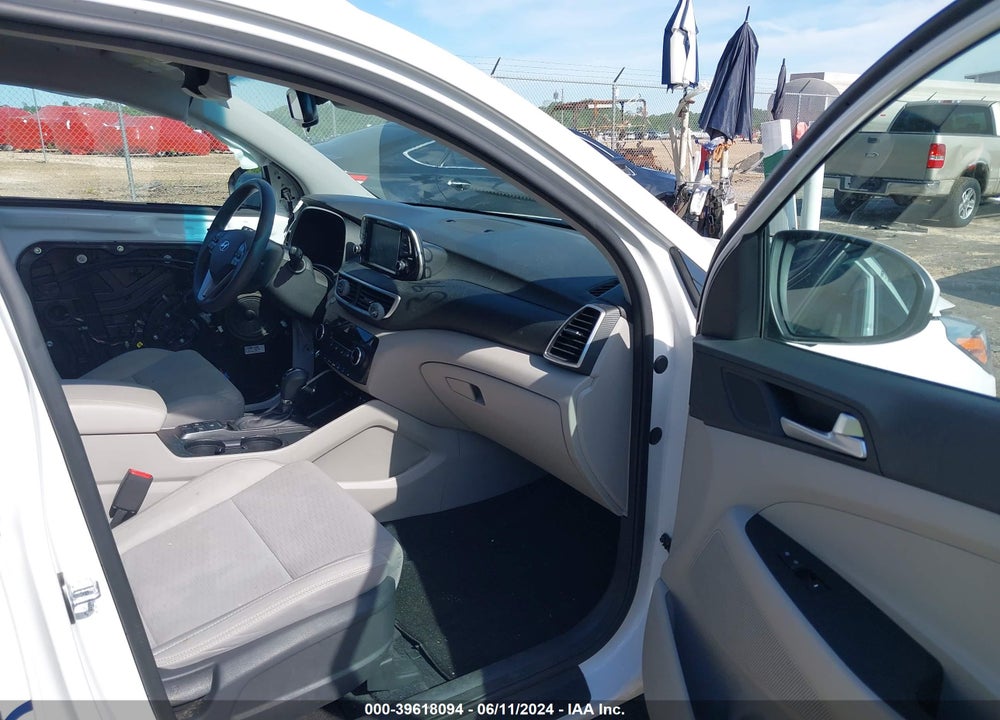 2019 HYUNDAI TUCSON VALUE VIN: KM8J3CA40KU966225
