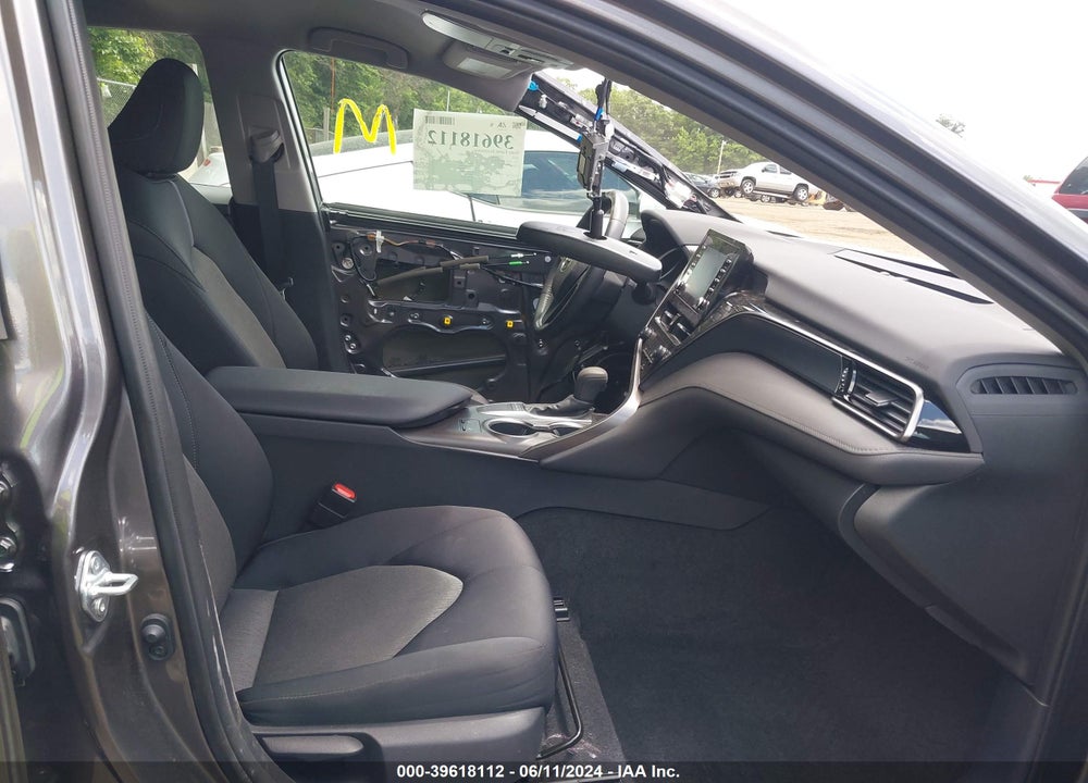 2022 TOYOTA CAMRY LE VIN: 4T1R11AK0NU648380