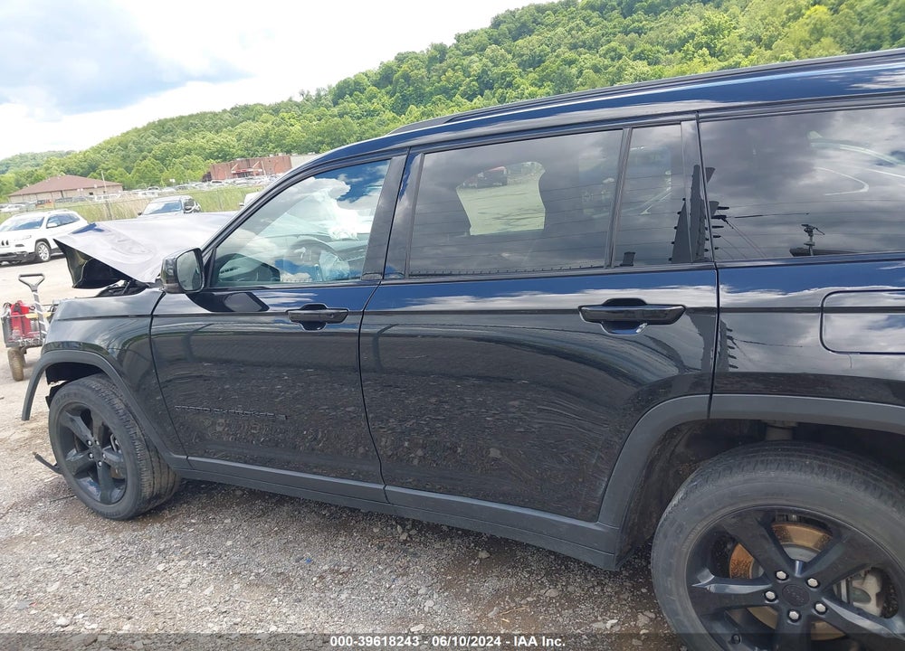 2023 JEEP GRAND CHEROKEE L VIN: 1C4RJKAG2P8710007
