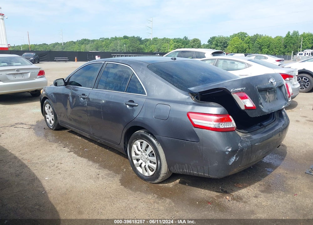 2010 TOYOTA CAMRY LE VIN: 4T1BF3EK4AU569300