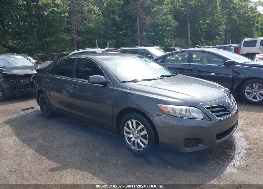 2010 TOYOTA CAMRY LE VIN: 4T1BF3EK4AU569300