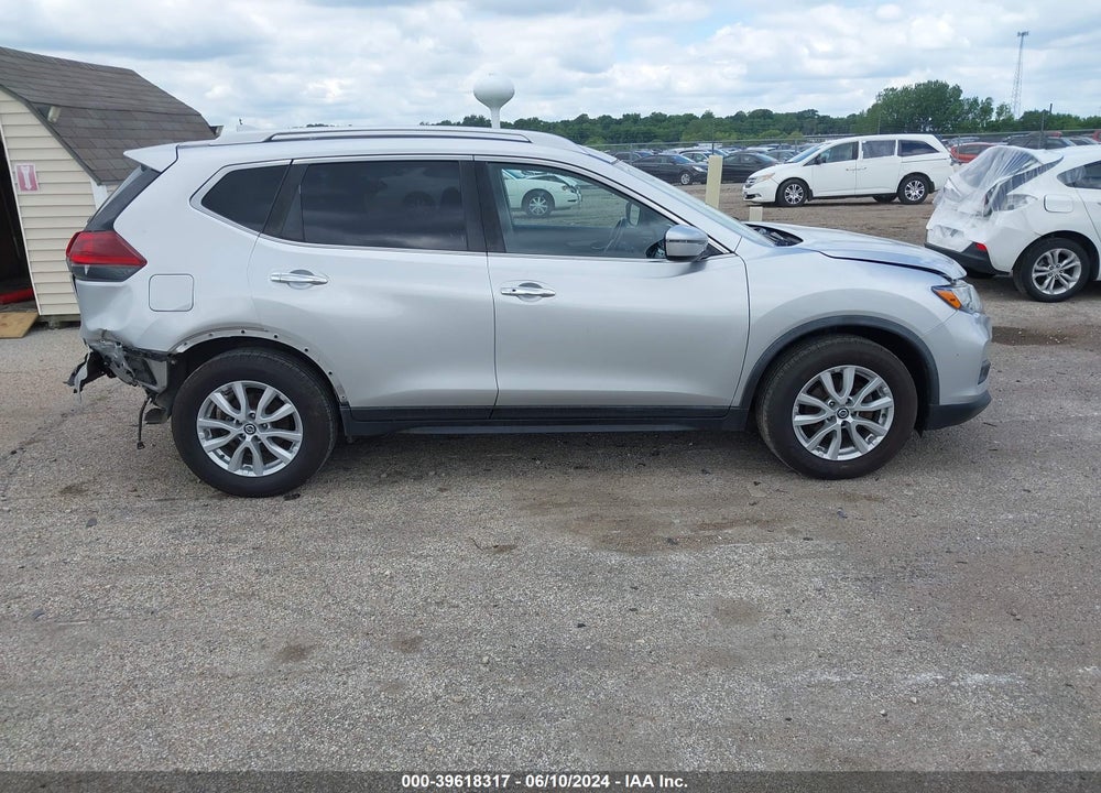 2018 NISSAN ROGUE SV VIN: JN8AT2MT3JW453138