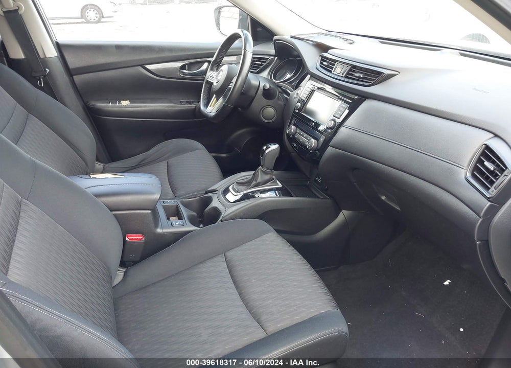 2018 NISSAN ROGUE SV VIN: JN8AT2MT3JW453138