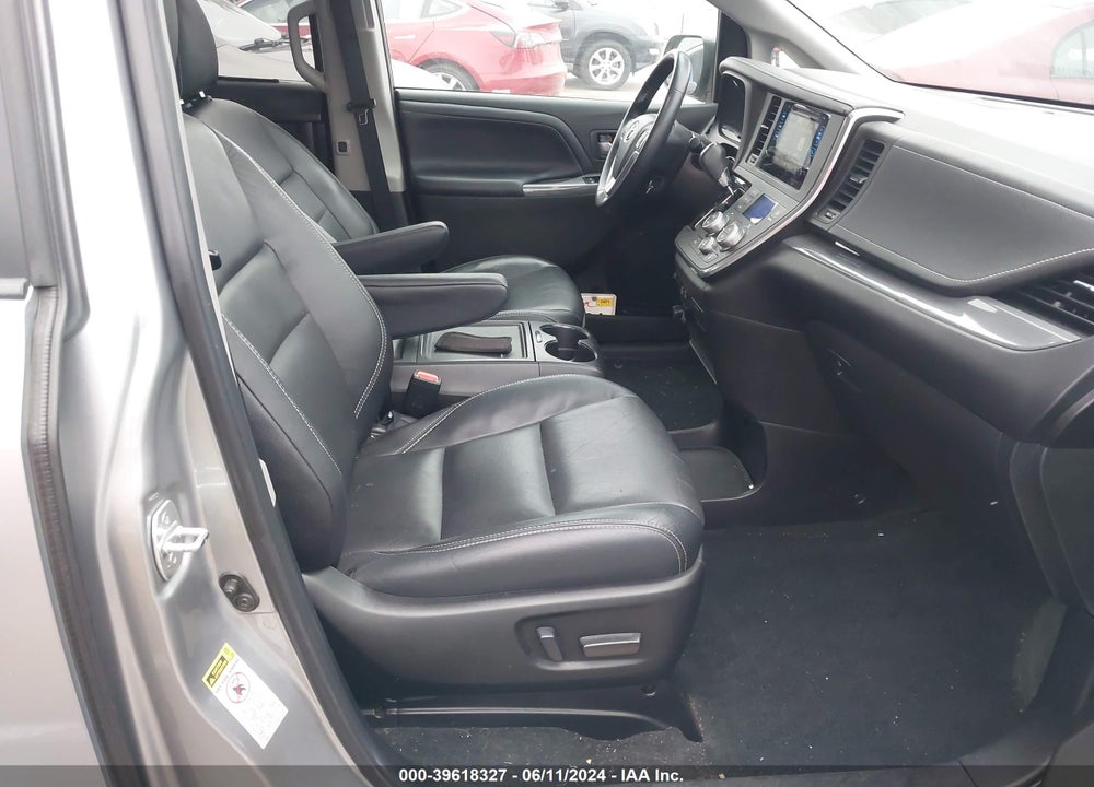 2016 TOYOTA SIENNA SE 8 PASSENGER VIN: 5TDXK3DC7GS726279