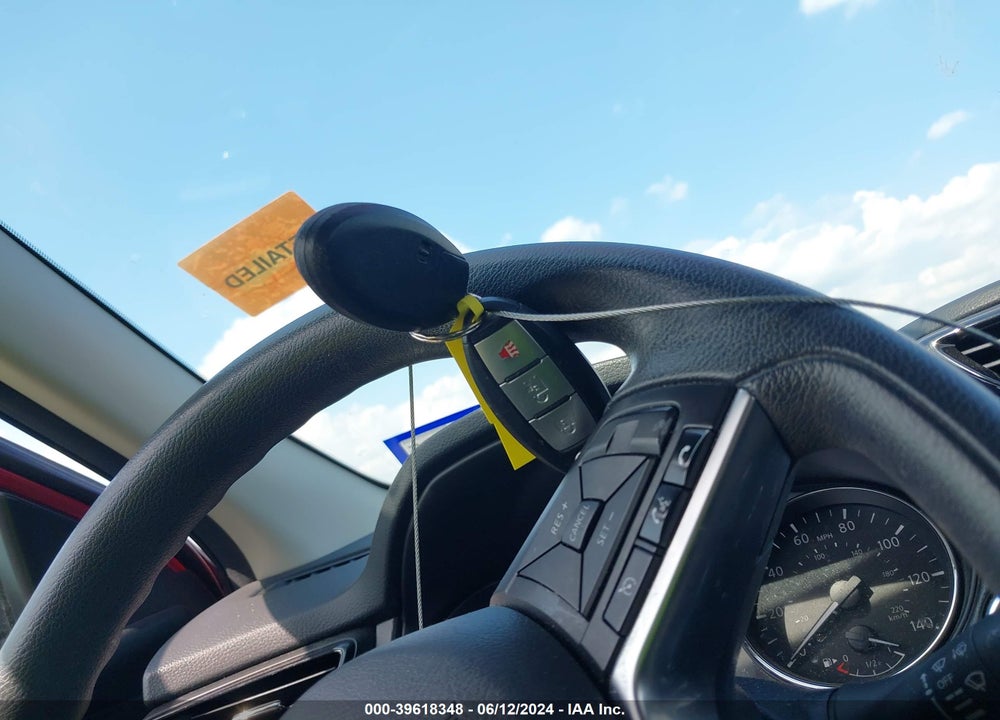 2017 NISSAN ROGUE SPORT VIN: JN1BJ1CPXHW027383