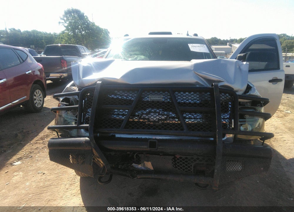 2010 CHEVROLET SILVERADO 2500HD LT VIN: 1GC4KXB63AF117821