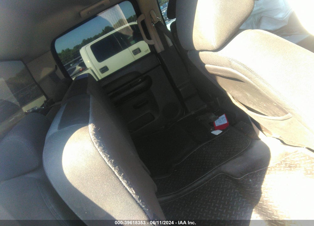 2010 CHEVROLET SILVERADO 2500HD LT VIN: 1GC4KXB63AF117821