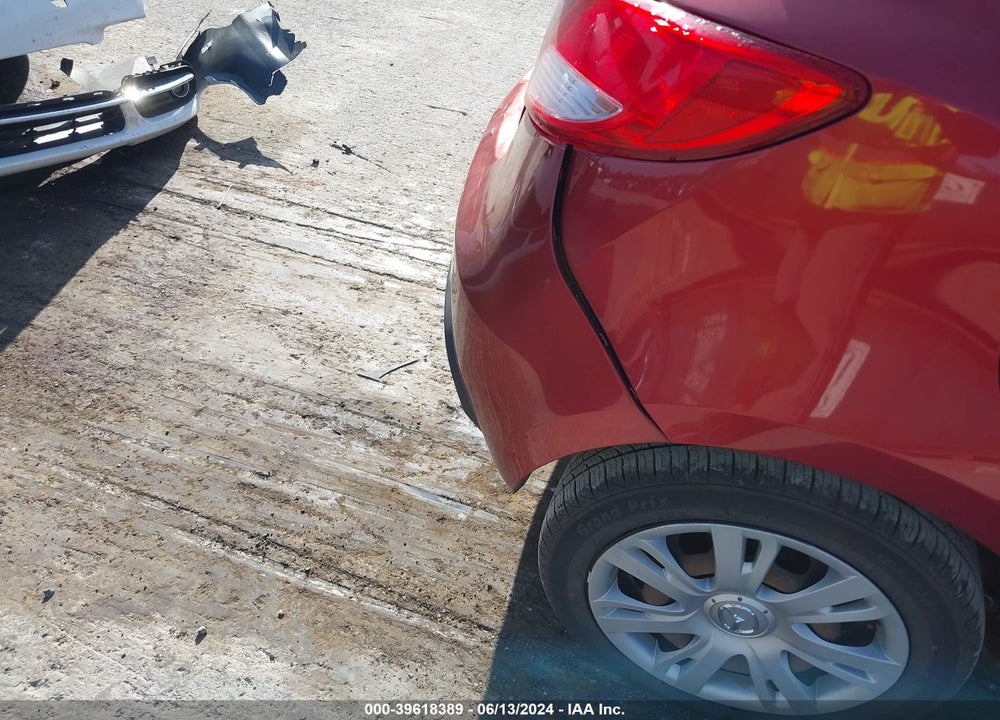 2014 MAZDA MAZDA2 VIN: JM1DE1KZ0E0178390