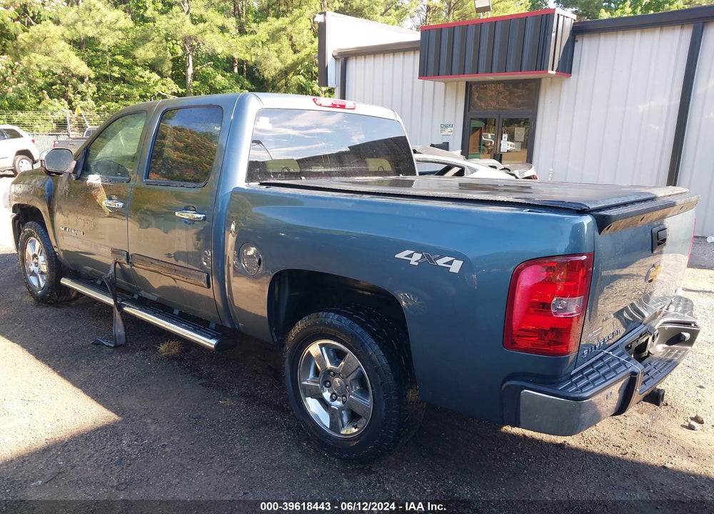 2013 CHEVROLET SILVERADO 1500 LT VIN: 3GCPKSE7XDG236375