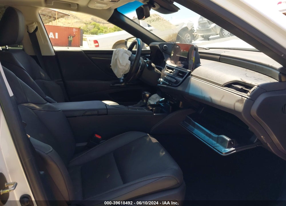 2022 LEXUS ES 300H VIN: 58ADA1C14NU016926