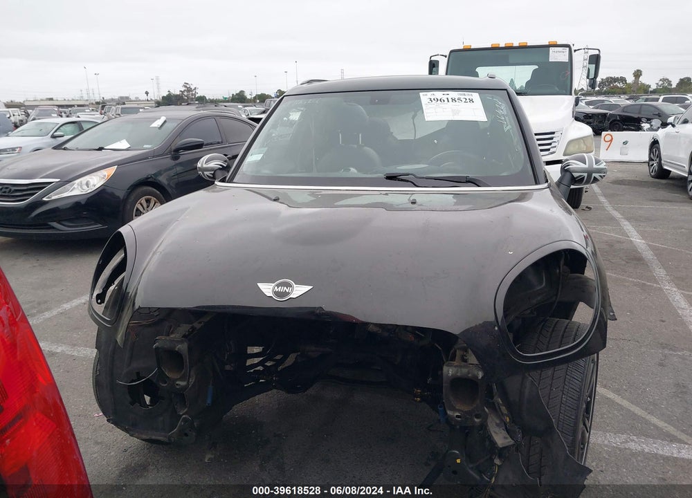2015 MINI COUNTRYMAN COOPER S VIN: WMWZC5C51FWP42817