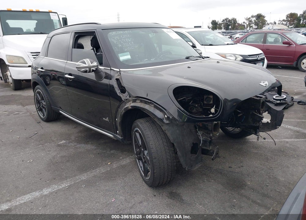 2015 MINI COUNTRYMAN COOPER S VIN: WMWZC5C51FWP42817