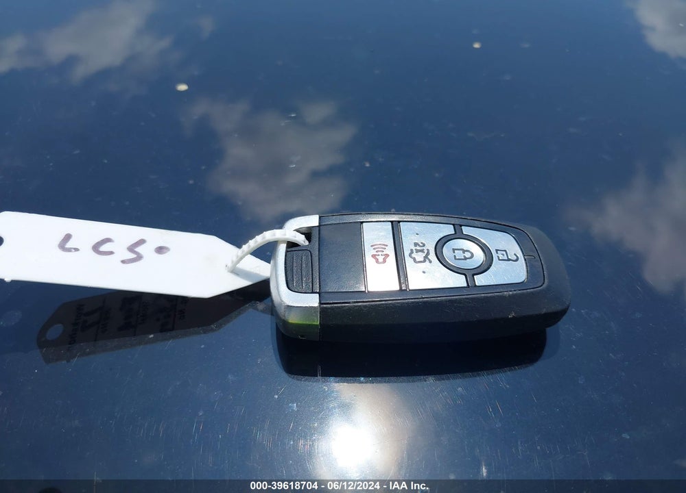 2018 FORD FUSION SE VIN: 3FA6P0HD3JR158482