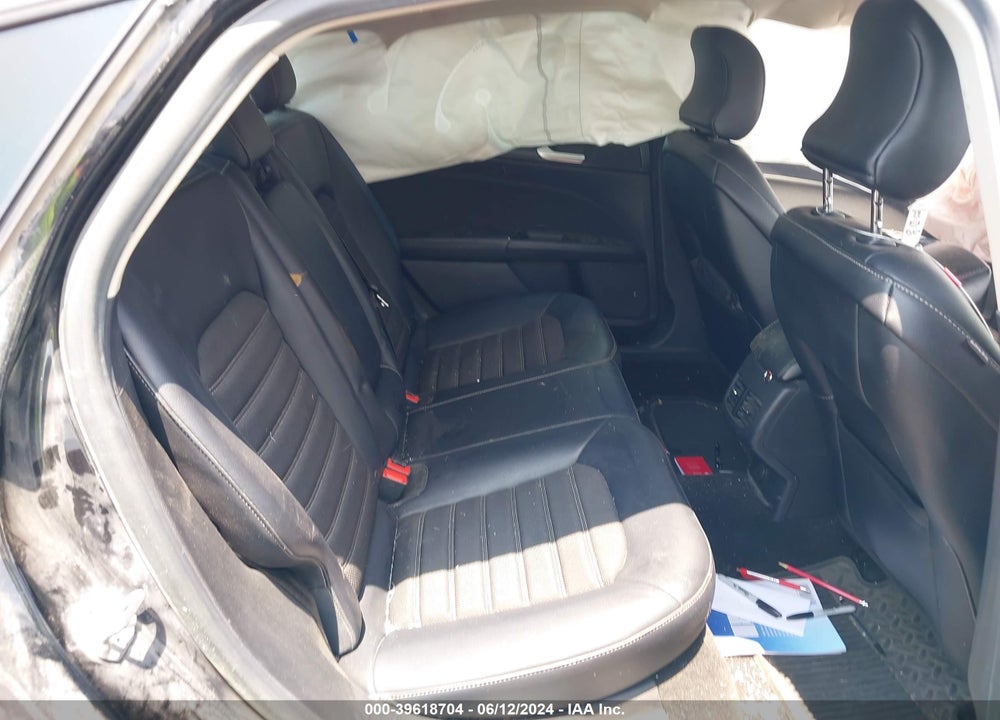 2018 FORD FUSION SE VIN: 3FA6P0HD3JR158482
