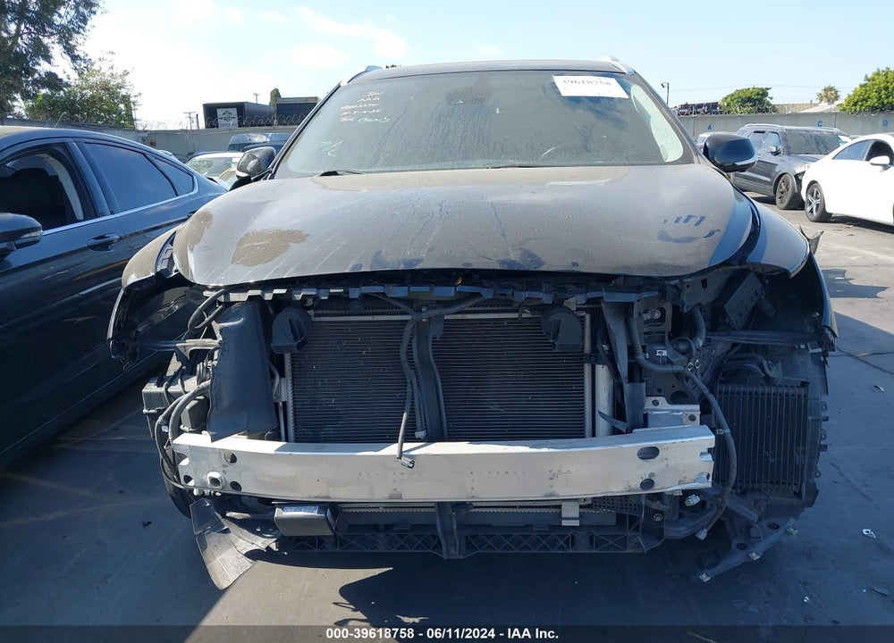 2019 INFINITI QX60 LUXE VIN: 5N1DL0MM7KC504449