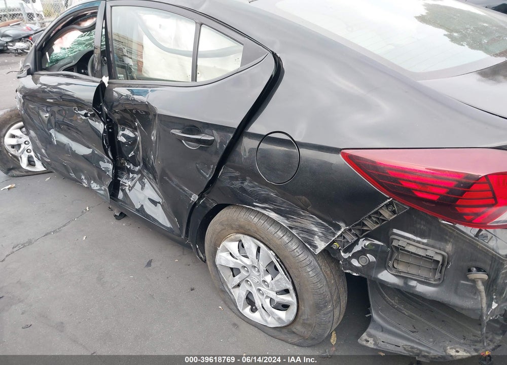 2020 HYUNDAI ELANTRA SE VIN: 5NPD74LF0LH520209