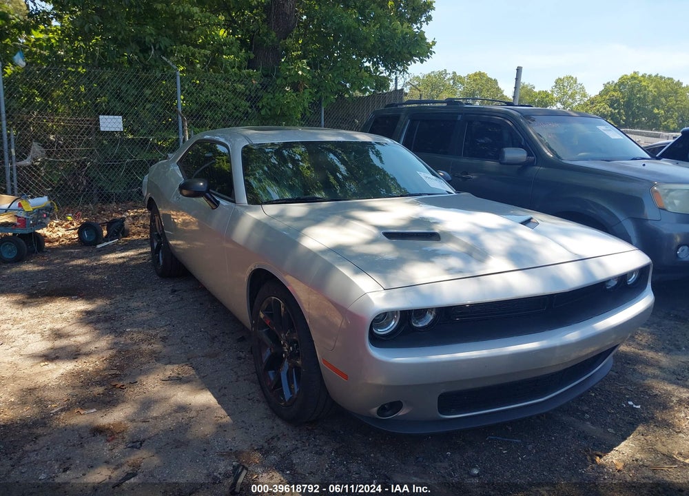 2019 DODGE CHALLENGER SXT VIN: 2C3CDZAGXKH688142