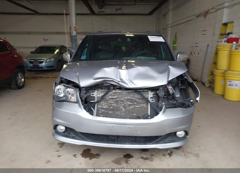 2018 DODGE GRAND CARAVAN GT VIN: 2C4RDGEG8JR345438