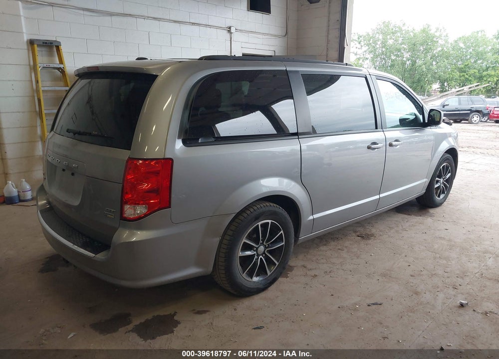2018 DODGE GRAND CARAVAN GT VIN: 2C4RDGEG8JR345438