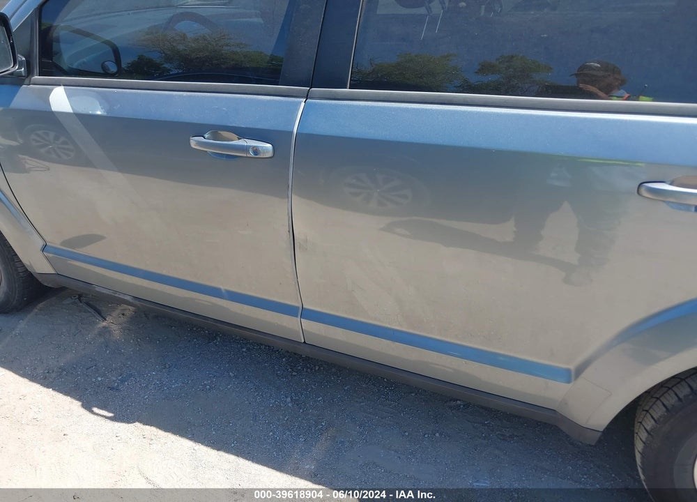 2010 DODGE JOURNEY SXT VIN: 3D4PG5FV3AT278232