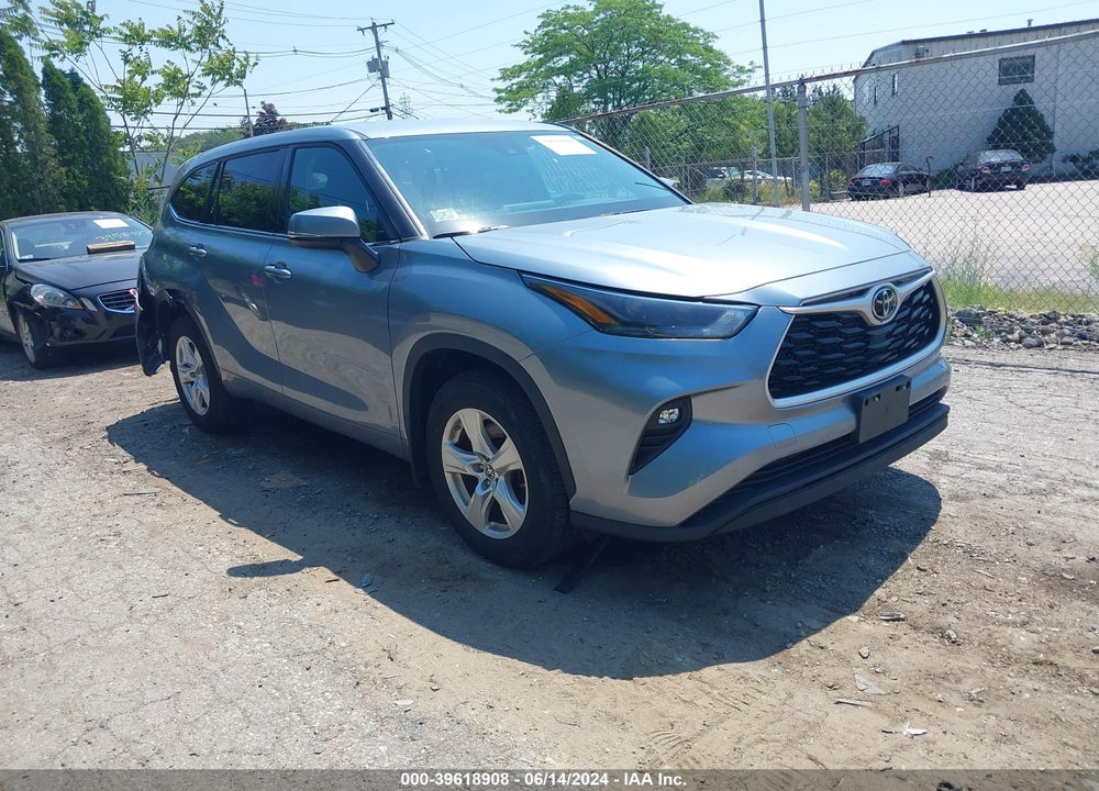 2022 TOYOTA HIGHLANDER LE VIN: 5TDBZRBH9NS203933