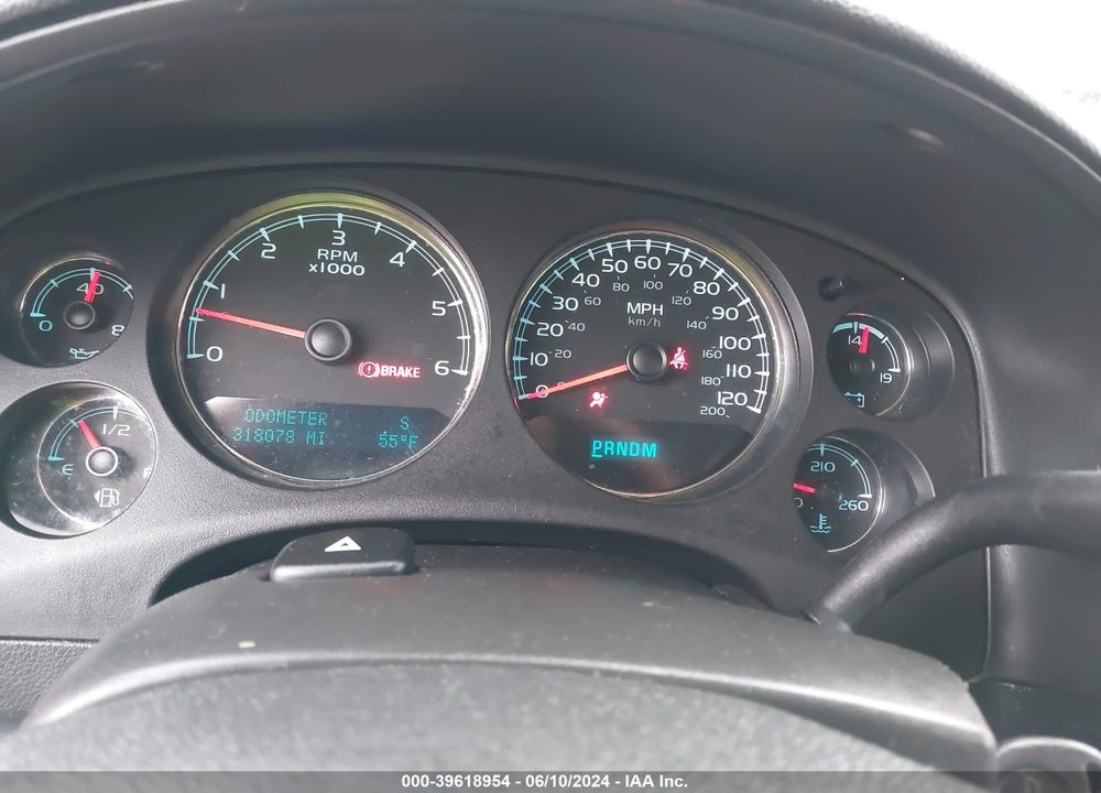2013 CHEVROLET SUBURBAN 1500 VIN: 1GNSKJE75DR336671