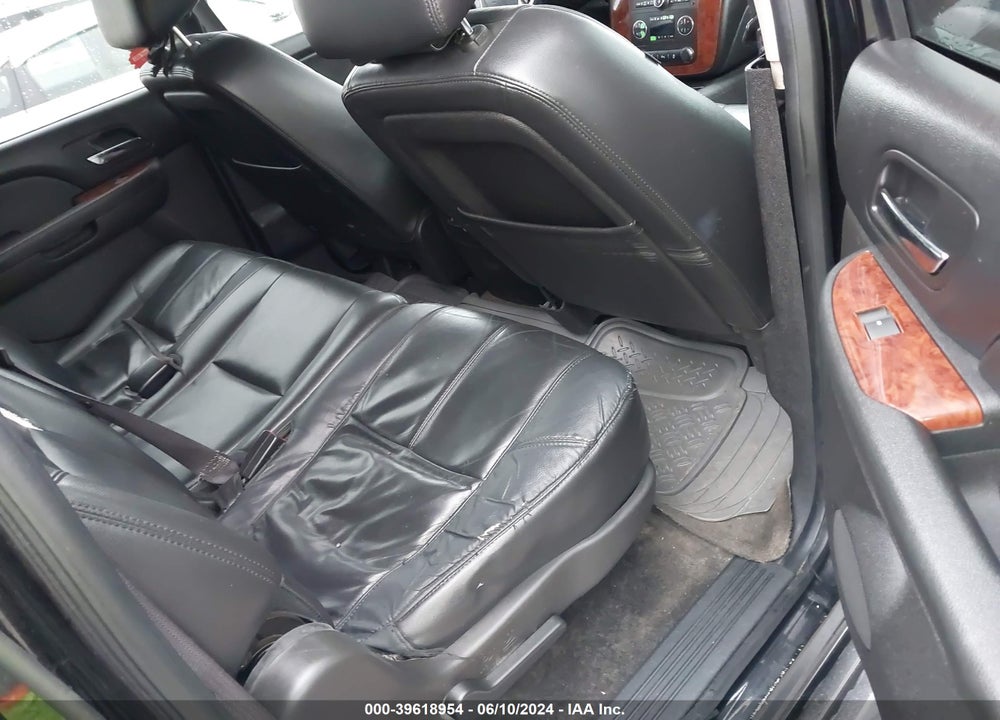 2013 CHEVROLET SUBURBAN 1500 VIN: 1GNSKJE75DR336671