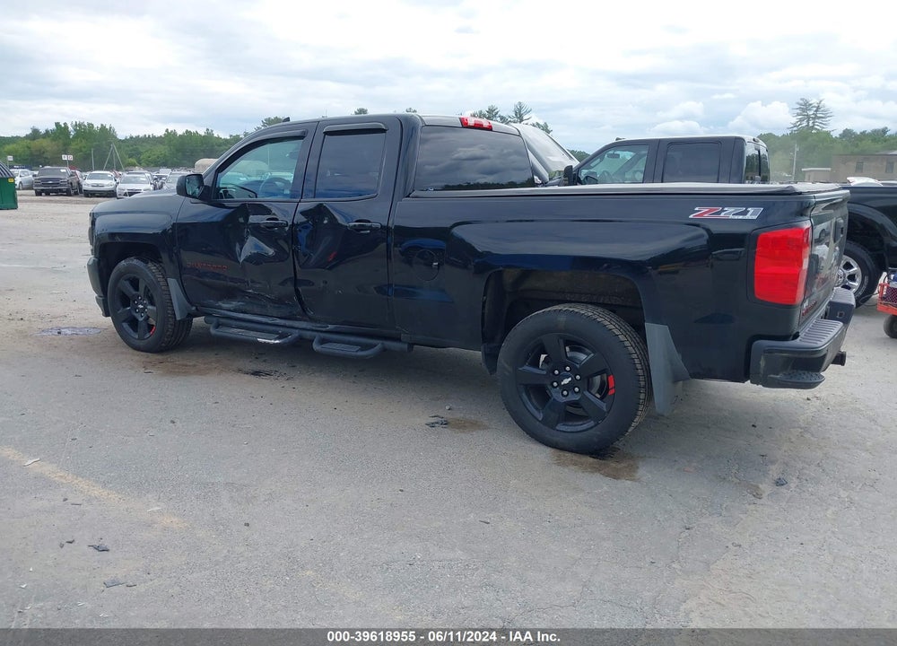2017 CHEVROLET SILVERADO 1500 2LT VIN: 1GCVKREC9HZ401836