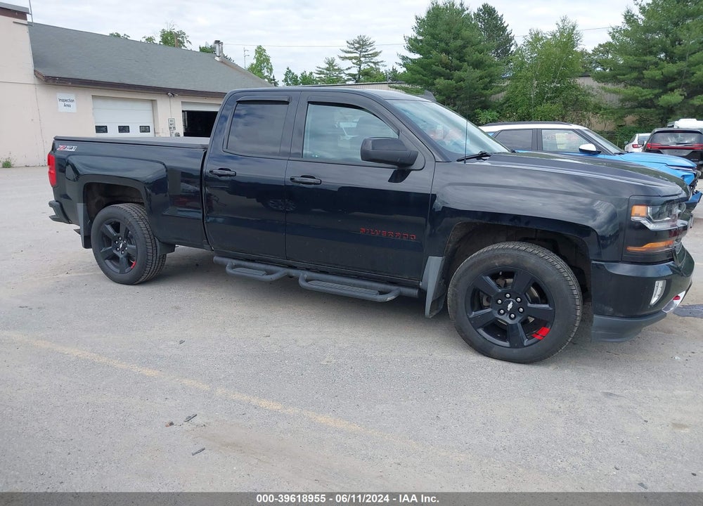 2017 CHEVROLET SILVERADO 1500 2LT VIN: 1GCVKREC9HZ401836