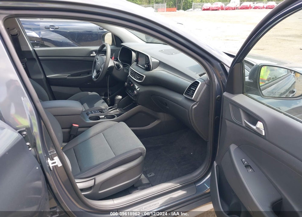2019 HYUNDAI TUCSON SPORT VIN: KM8J3CAL2KU042036