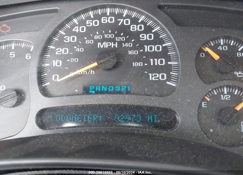 2004 CHEVROLET SUBURBAN 1500 LS VIN: 1GNEC16Z14J146522