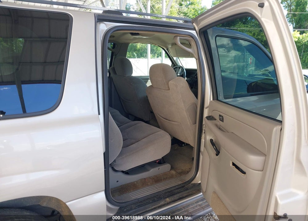 2004 CHEVROLET SUBURBAN 1500 LS VIN: 1GNEC16Z14J146522