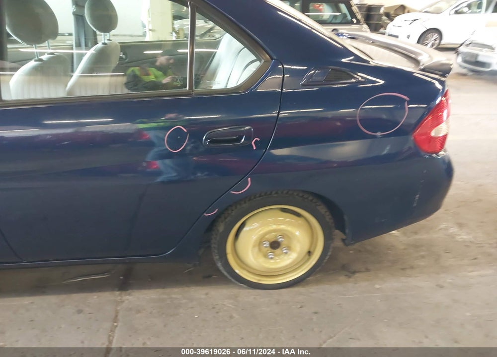 2002 TOYOTA PRIUS VIN: JT2BK18UX20048181