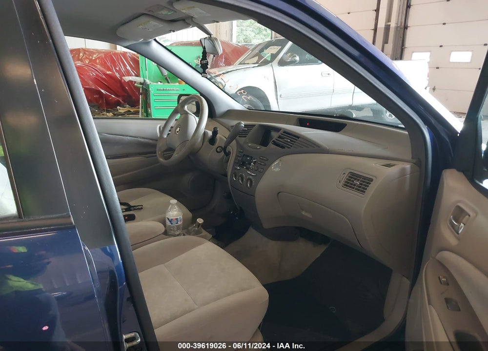 2002 TOYOTA PRIUS VIN: JT2BK18UX20048181