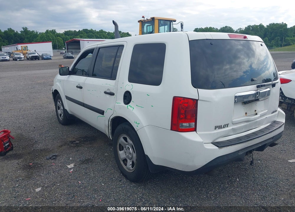 2013 HONDA PILOT LX VIN: 5FNYF4H2XDB016230