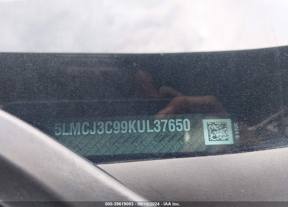 2019 LINCOLN MKC RESERVE VIN: 5LMCJ3C99KUL37650