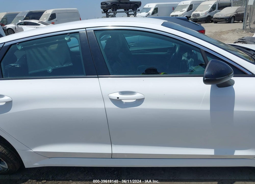 2022 KIA K5 GT LINE VIN: 5XXG64J2XNG154144