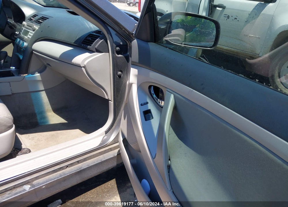2009 TOYOTA CAMRY SE VIN: 4T1BE46K09U820865