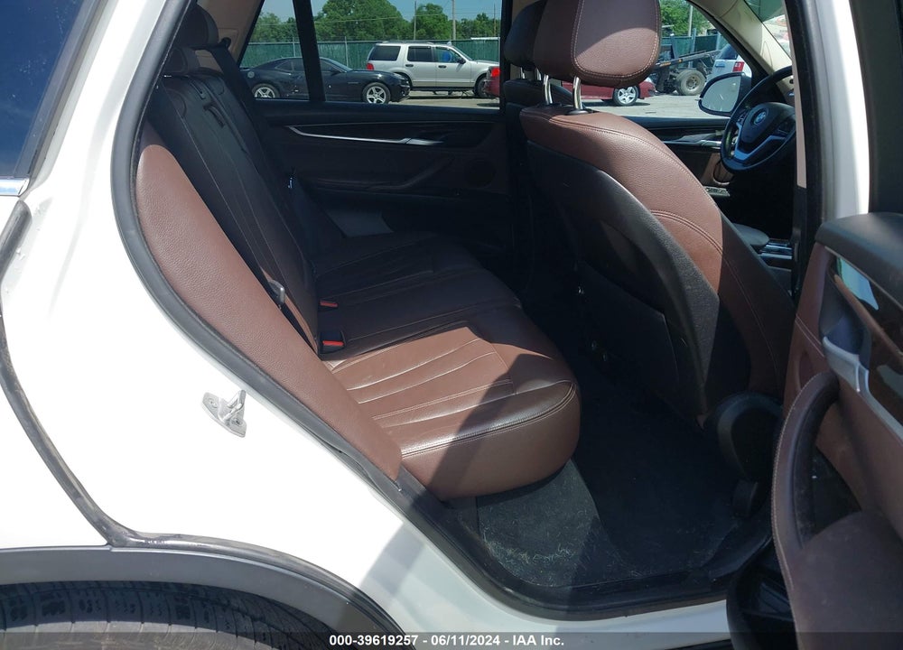 2015 BMW X5 XDRIVE35I VIN: 5UXKR0C58F0P02614