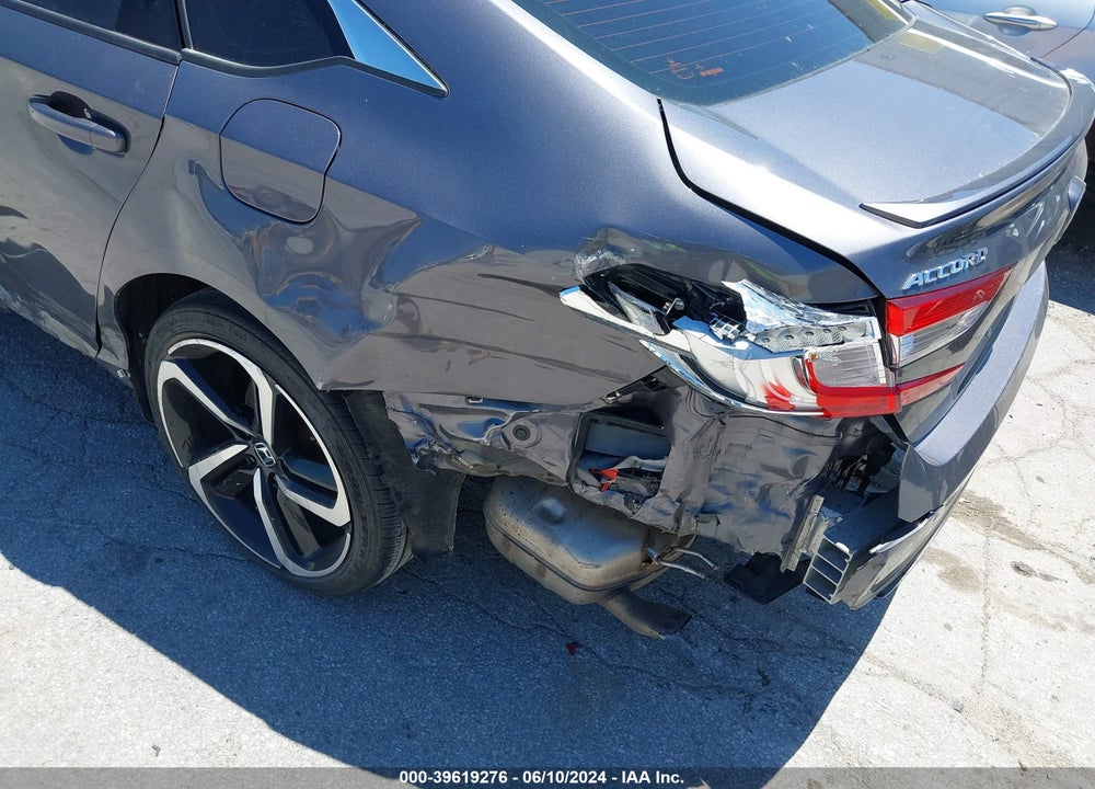 2018 HONDA ACCORD SPORT VIN: 1HGCV1F31JA234800