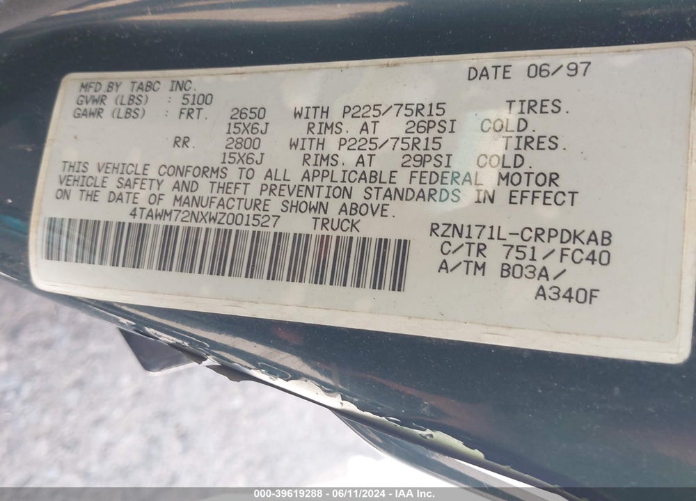 1998 TOYOTA TACOMA VIN: 4TAWM72NXWZ001527